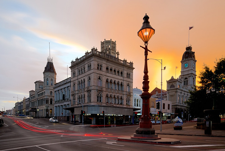 Exploring Ballarat’s Culinary Landscape: Dining, Reservations, and Dining Etiquette